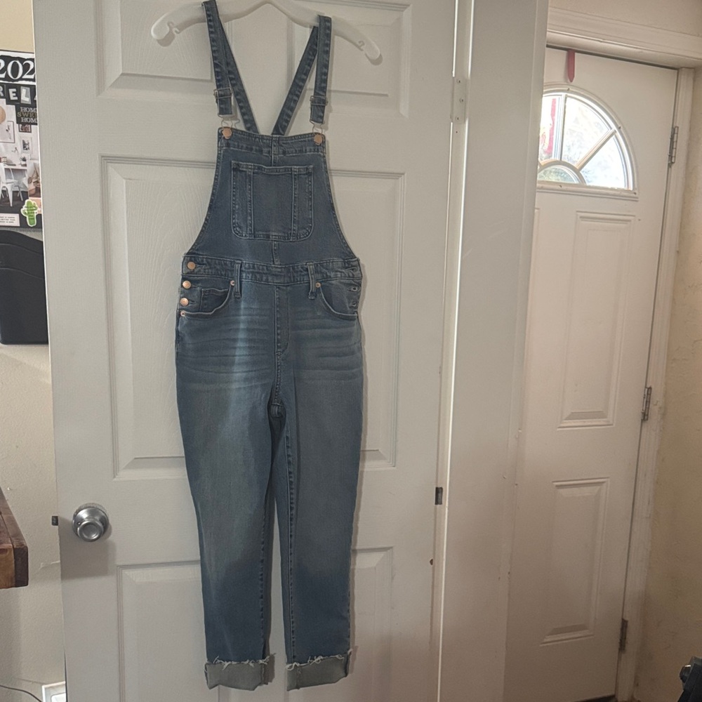Universal Thread Light Blue Denim Overalls